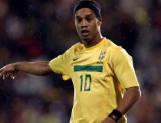 开云体育入口-跨界之战，米切尔50分飓风席卷，快船铁壁防守令上海队窒息