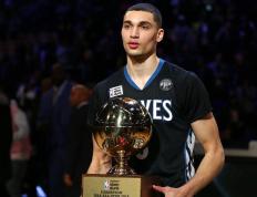 开云体育下载-险胜的棋盘与燃烧的火山，当集体智慧遭遇个人英雄主义