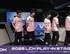 开云APP-DK轻取WBG，Inspired关键团战开团秒人峡谷大战入围赛，让粉丝疯狂欢呼