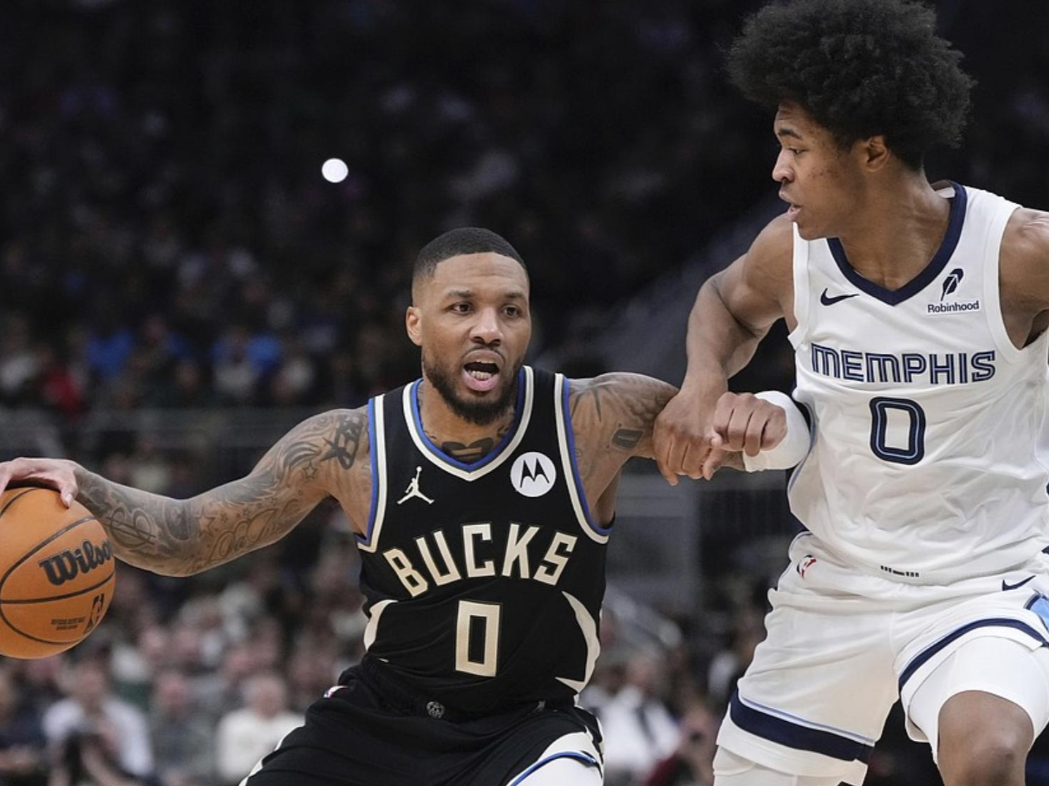 开云体育-雄鹿队员成功力挽狂澜，逆袭获胜