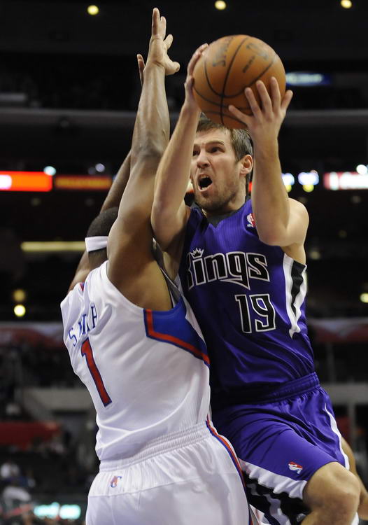 开云体育-火箭奋战获胜，霍珀克斯势如破竹挺入强八强