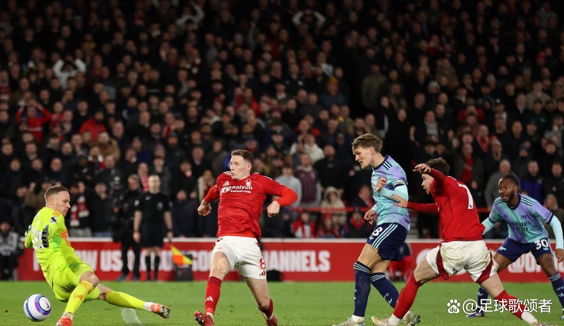 开云APP-阿森纳客场不敌对手，遗憾失利留下困境