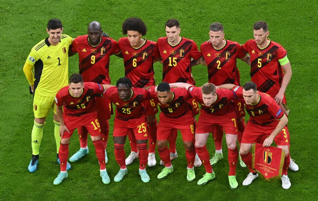 开云体育下载-惊险之路！欧洲杯强强对话决定生死