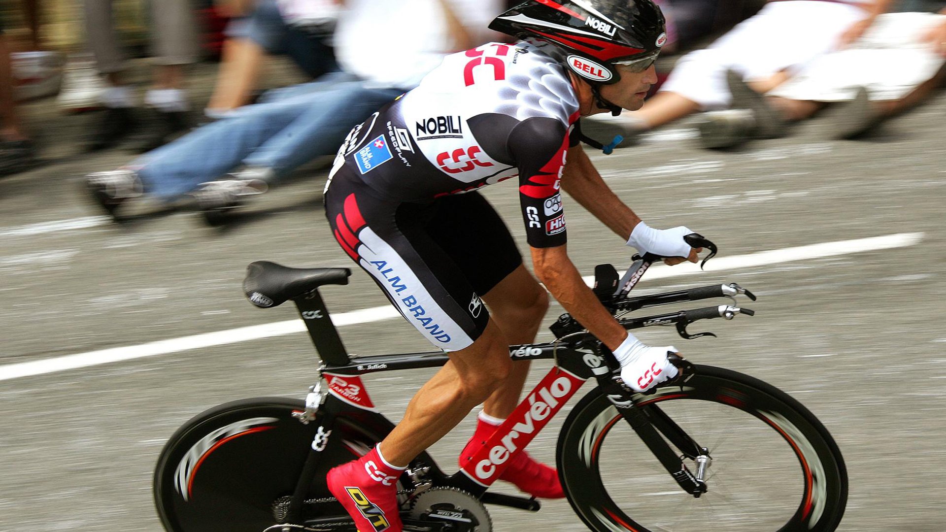 开云体育官网-羽翼之下，陈雨菲一肩扛起的，不只是胜利