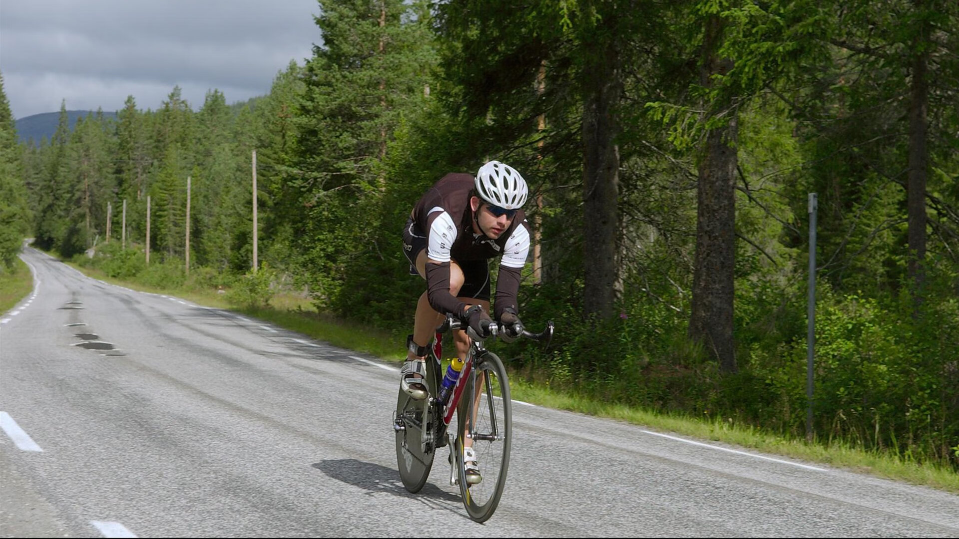 开云体育-红土战场,顶峰对决,德约科维奇以蒙特卡洛胜利,点燃年终悬念